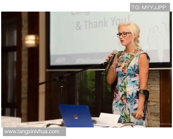 极限挑战与自我超越：陈芳的深度对话与运动人生探索