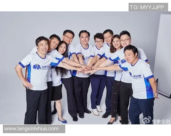 街舞传奇杨伟的成功秘诀与成长故事深度专访 街舞传奇杨伟的成功秘诀与成长故事深度专访