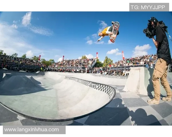 上海滑板队成长之路:一段青春与梦想交织的纪实故事 上海滑板队成长之路:一段青春与梦想交织的纪实故事