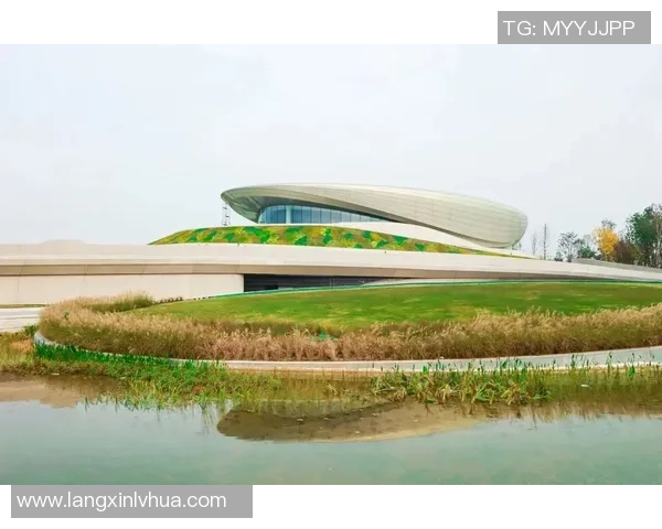 刘泽一的成长之路与未来展望:从普通学生到优秀人才的蜕变历程 刘泽一的成长之路与未来展望:从普通学生到优秀人才的蜕变历程