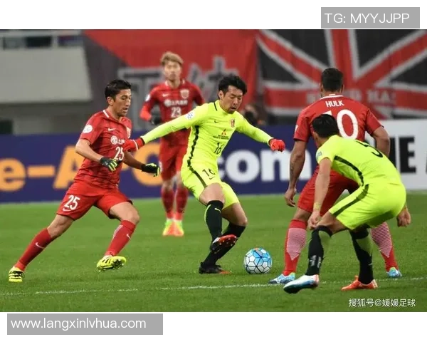 广岛与浦和精彩对决比赛视频回顾及精彩瞬间分析