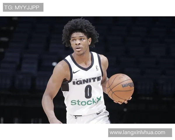 斯库特亨德森：未来NBA超级巨星的崛起之路与挑战